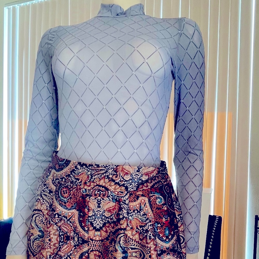 🌟Bodysuit With Rhinestones Embellished (Sizes S )